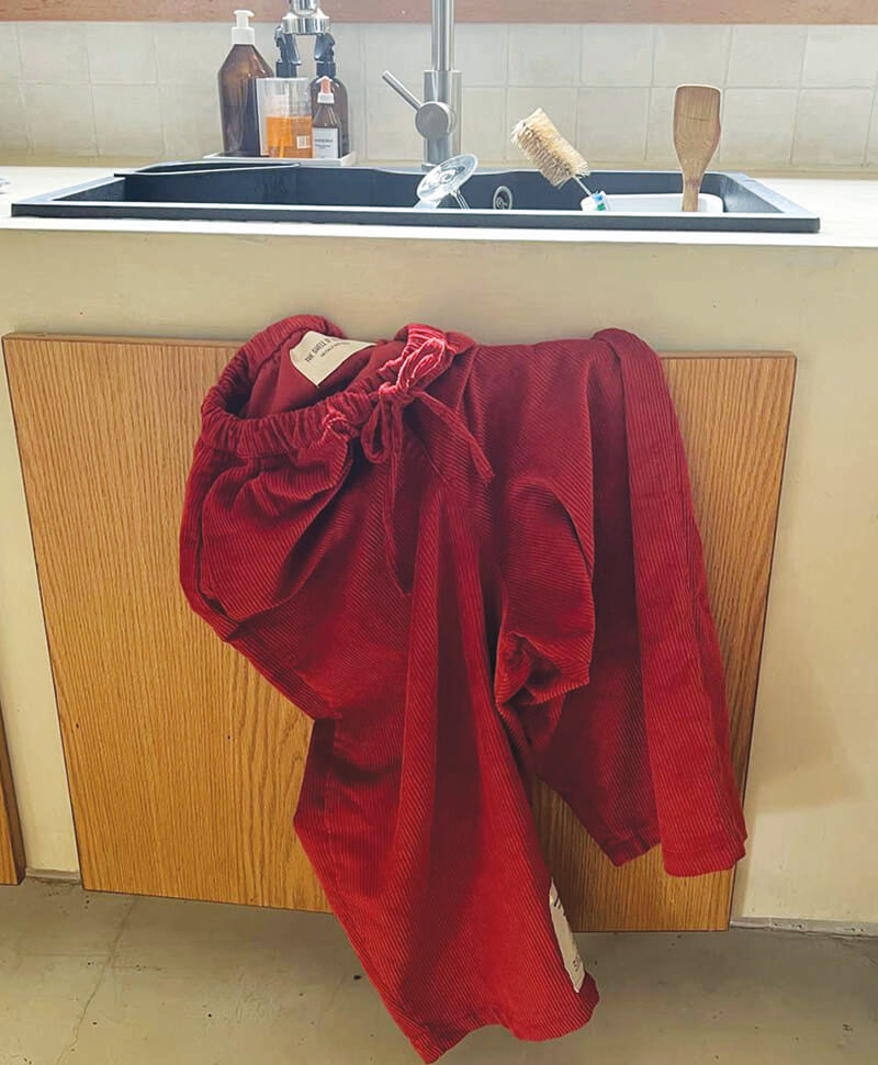 PANTALON CORDEROY ROJO
